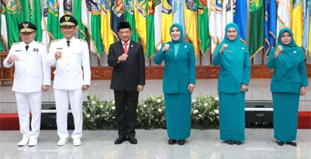 Pelantikan Pj. Gubernur dan Pj. Ketua Tim Penggerak Pemberdayaan dan Kesejahteraan Keluarga (TP PKK) Provinsi Sulawesi Barat dan Gorontalo