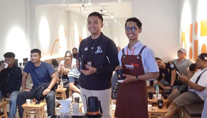 Tomoro Coffee Perkenalkan Master SOE Series