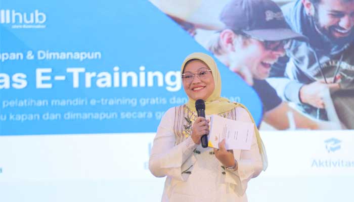 Menaker Ida Fauziah dalam Talent Talks di Jakarta