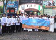 MAN 2 Ikuti Pawai Ramadan 1445 H Madrasah Terpadu Kota Malang