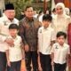 Keluarga Prabowo dan LaNyalla pun berfoto bersama sambil berbincang.